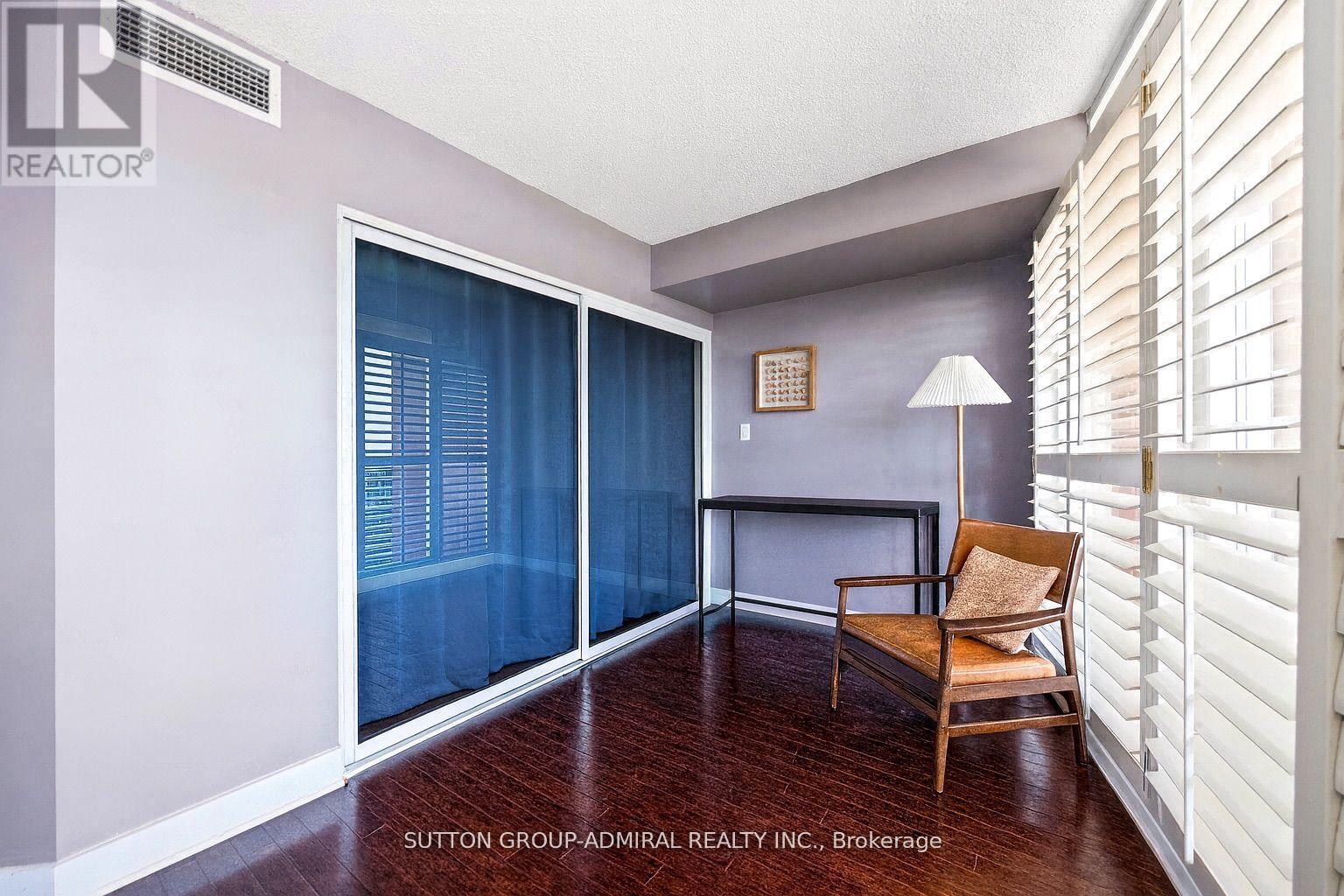 726 - 550 Queens Quay W, Toronto, Ontario M5V 3M8 - Photo 6 - C13535334