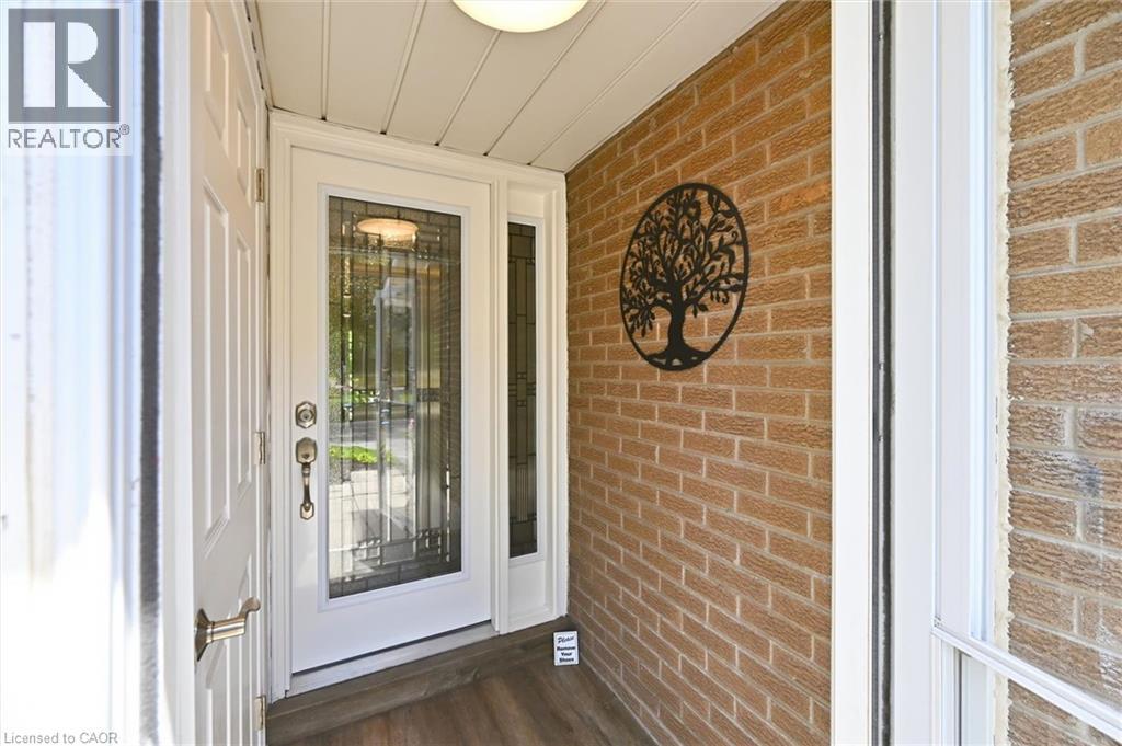 459 Woodview Road Unit# 8, Burlington, Ontario  L7N 2Z9 - Photo 3 - 40845879