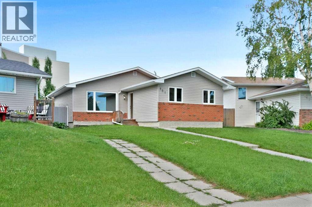 151 Midlawn Close SE, Calgary, Alberta  T2X 1A7 - Photo 2 - A2326665