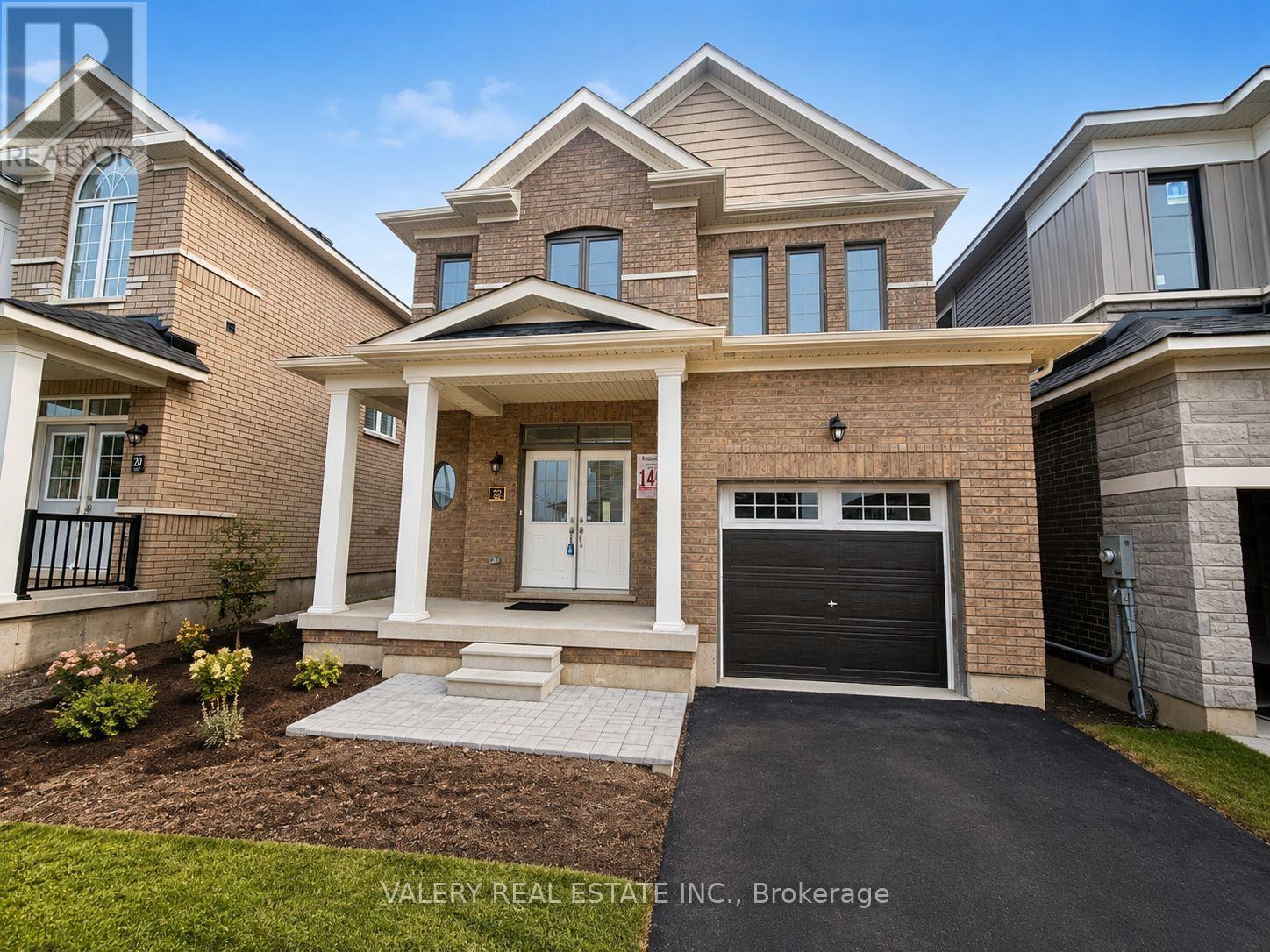 22 Hylton Drive, Barrie, Ontario  L9S 2Z8 - Photo 1 - S13535210