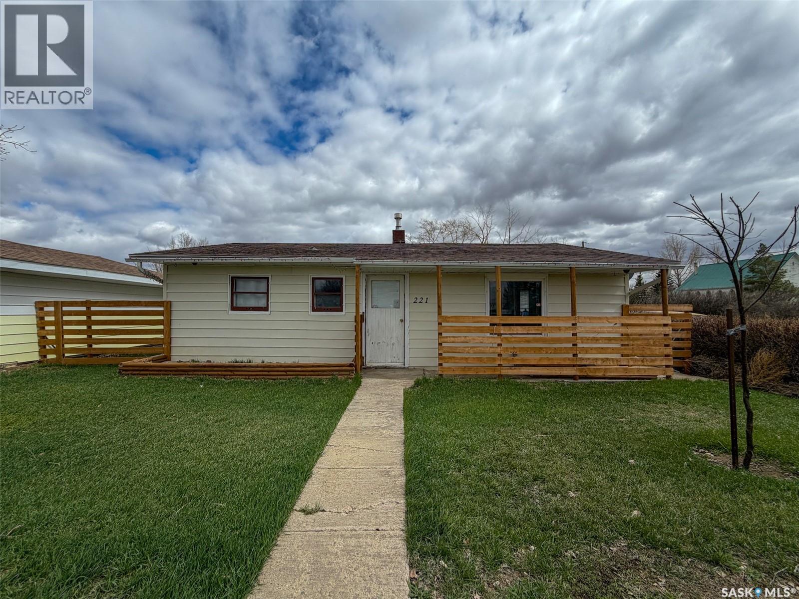 221 Plume STREET, Lancer, Saskatchewan