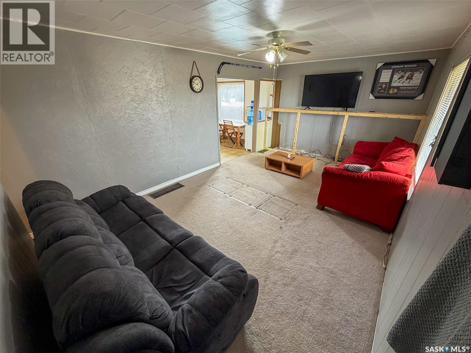 221 Plume Street, Lancer, Saskatchewan  S0N 1G0 - Photo 11 - SK041815