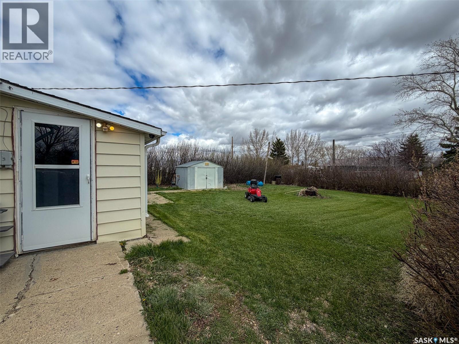 221 Plume Street, Lancer, Saskatchewan  S0N 1G0 - Photo 28 - SK041815