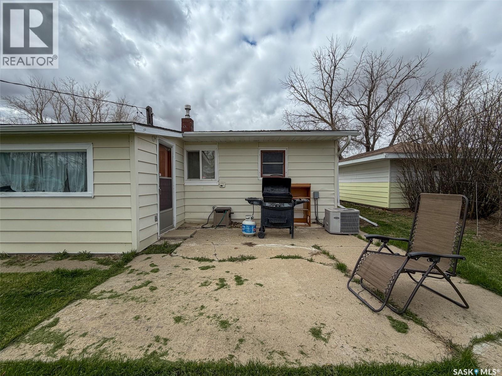 221 Plume Street, Lancer, Saskatchewan  S0N 1G0 - Photo 33 - SK041815