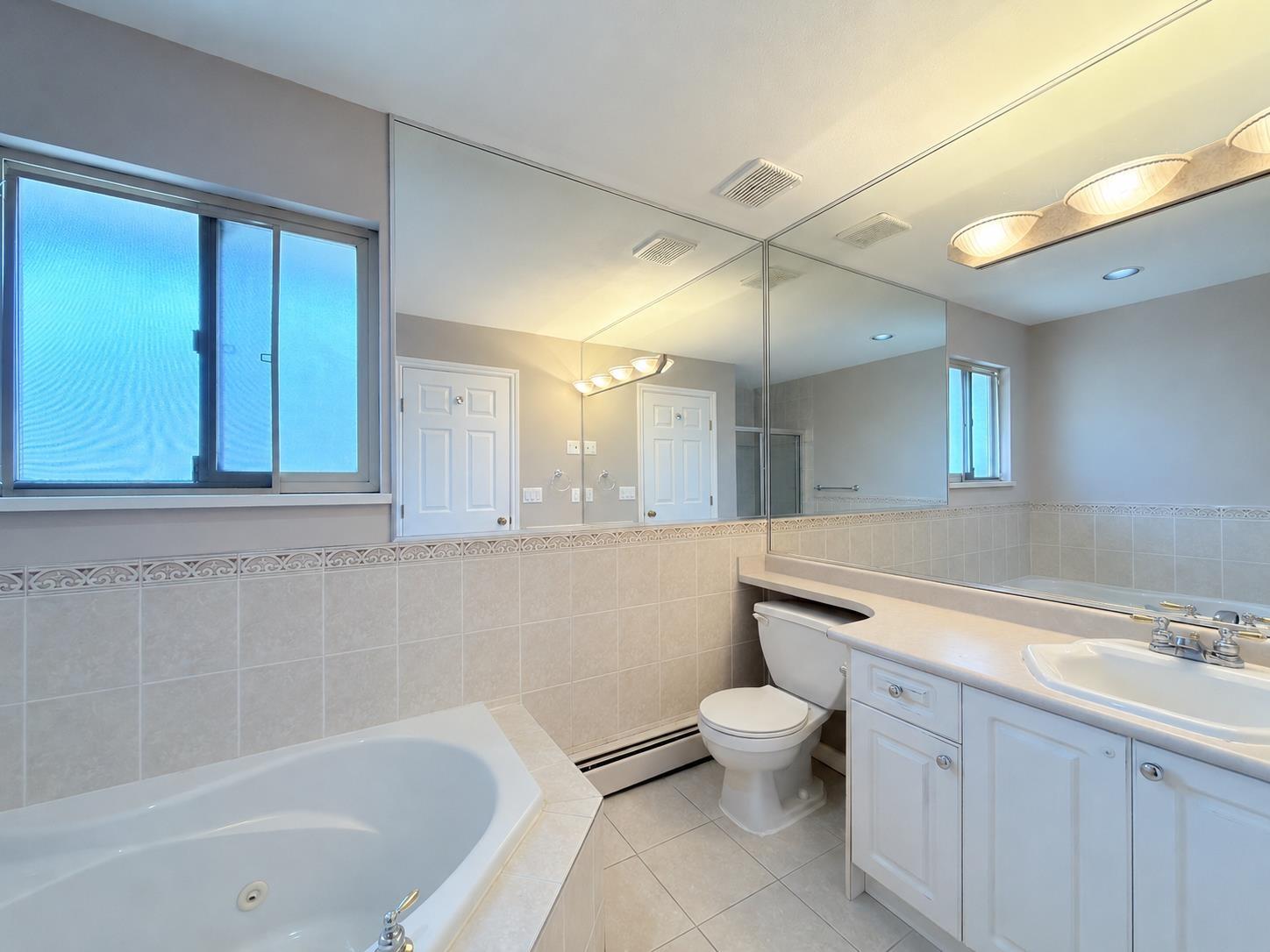 15773 82a Avenue, Surrey, British Columbia  V4N 0R6 - Photo 18 - R3143797