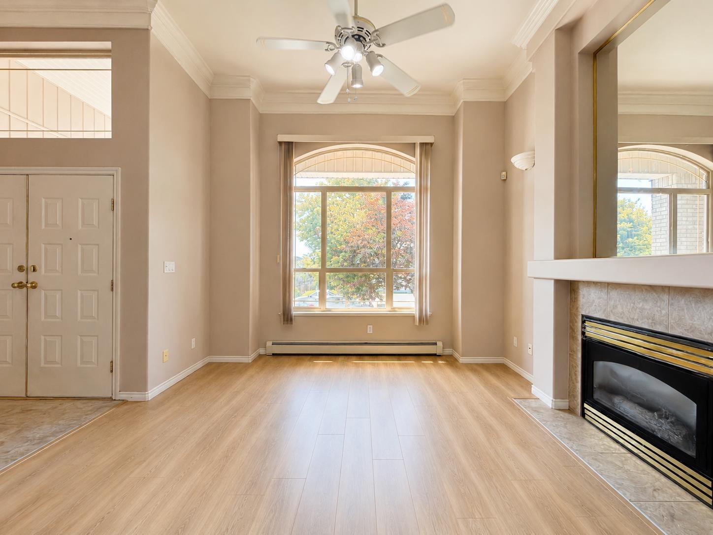 15773 82a Avenue, Surrey, British Columbia  V4N 0R6 - Photo 3 - R3143797
