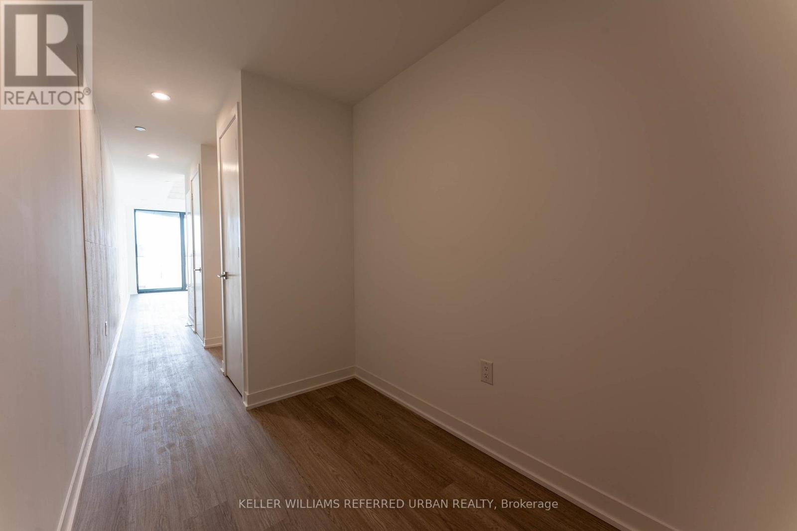 1215 - 195 Mccaul Street, Toronto, Ontario  M5T 0E5 - Photo 14 - C13533908