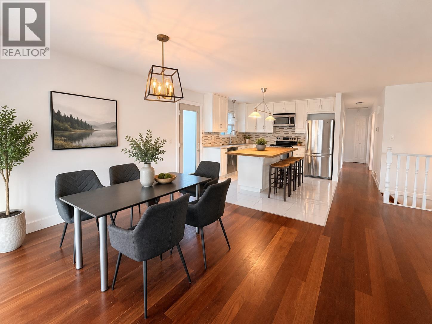 1944 Prairie Avenue, Port Coquitlam, British Columbia  V3B 1V4 - Photo 4 - R3143759