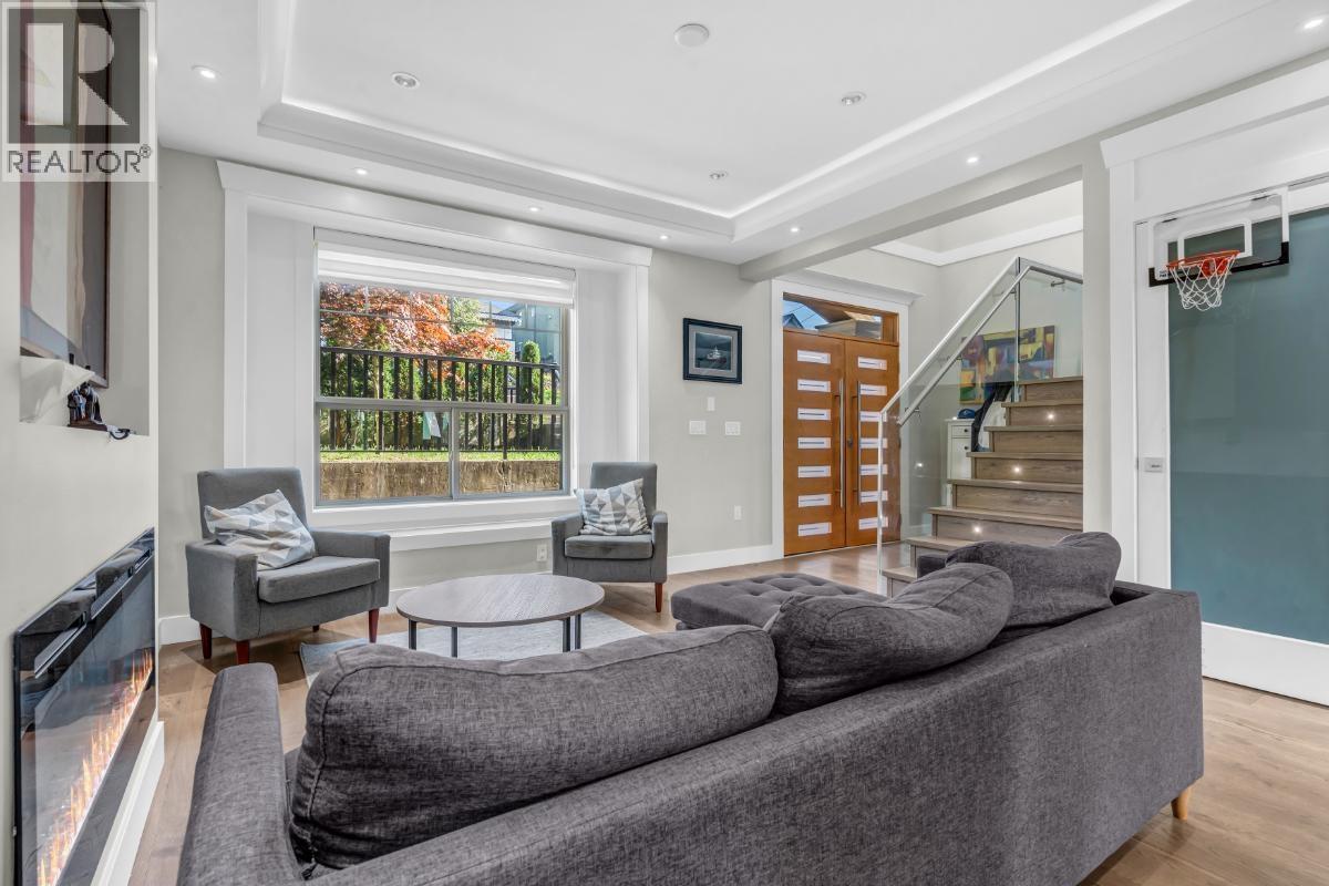 175 Delta Avenue, Burnaby, British Columbia  V5B 3C6 - Photo 4 - R3143789