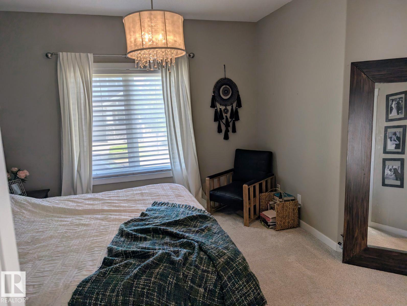 2327 Frezenberg Av NW, Edmonton, Alberta  T5E 4Z1 - Photo 9 - E4497517