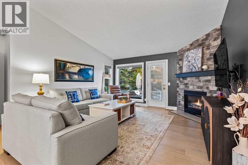 33 Douglasview Park SE, Calgary, Alberta  T2Z 2R9 - Photo 10 - A2326256