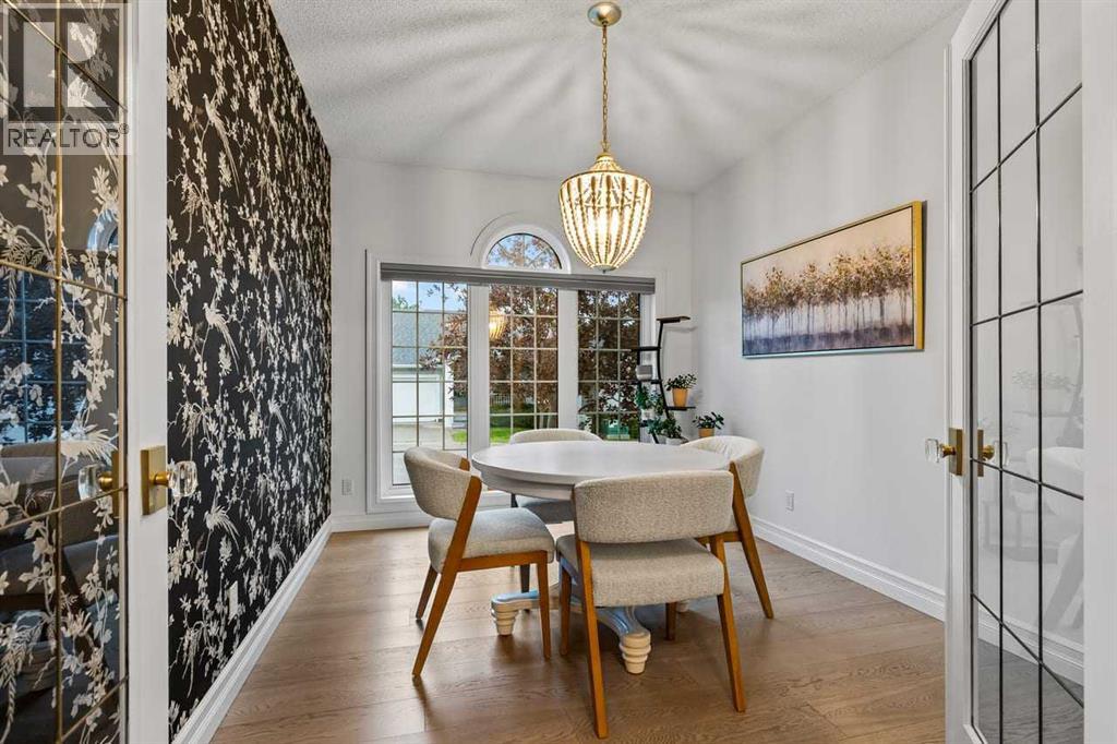 33 Douglasview Park SE, Calgary, Alberta  T2Z 2R9 - Photo 14 - A2326256