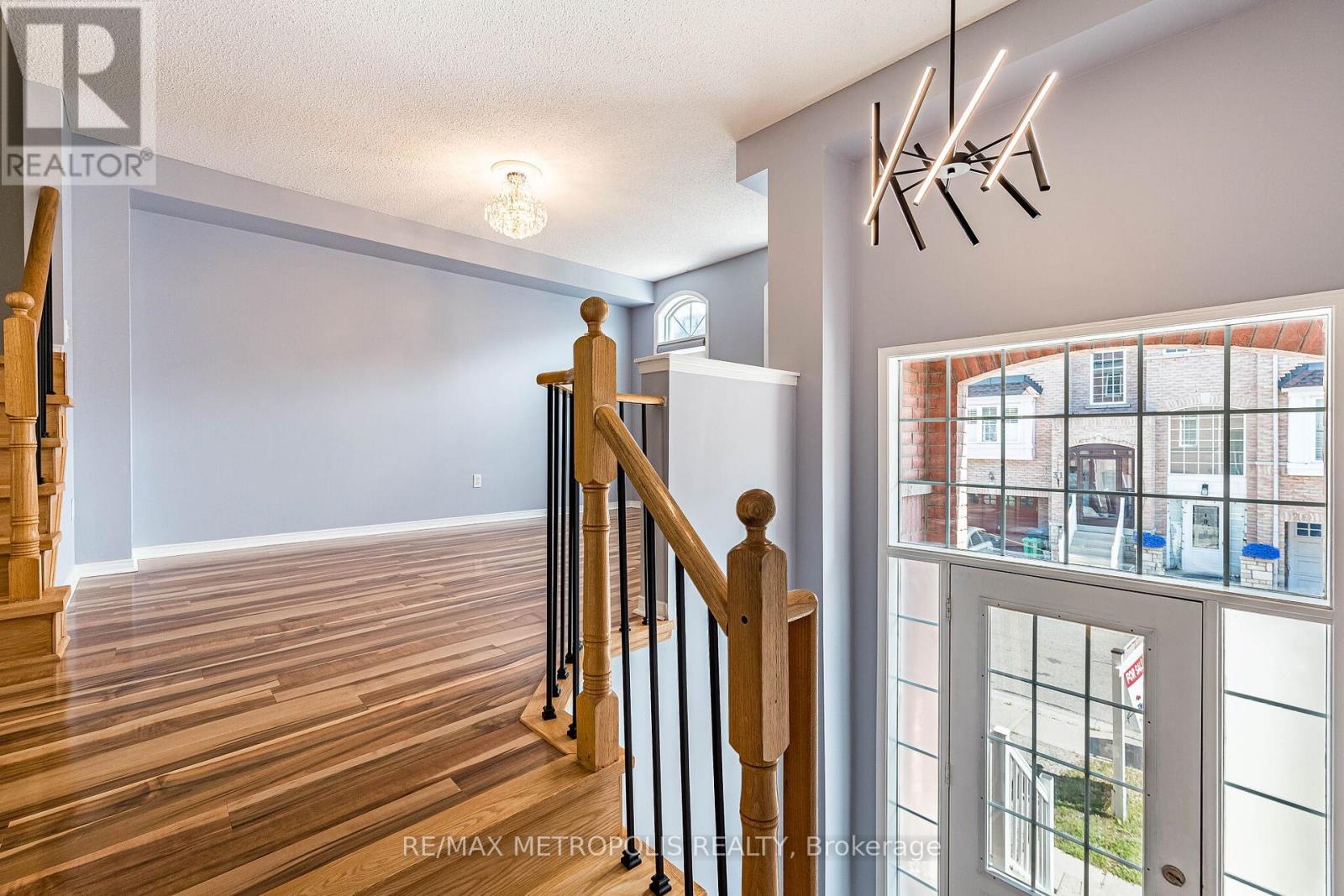 26 Beeston Road, Brampton, Ontario  L6Y 5S6 - Photo 5 - W13535338