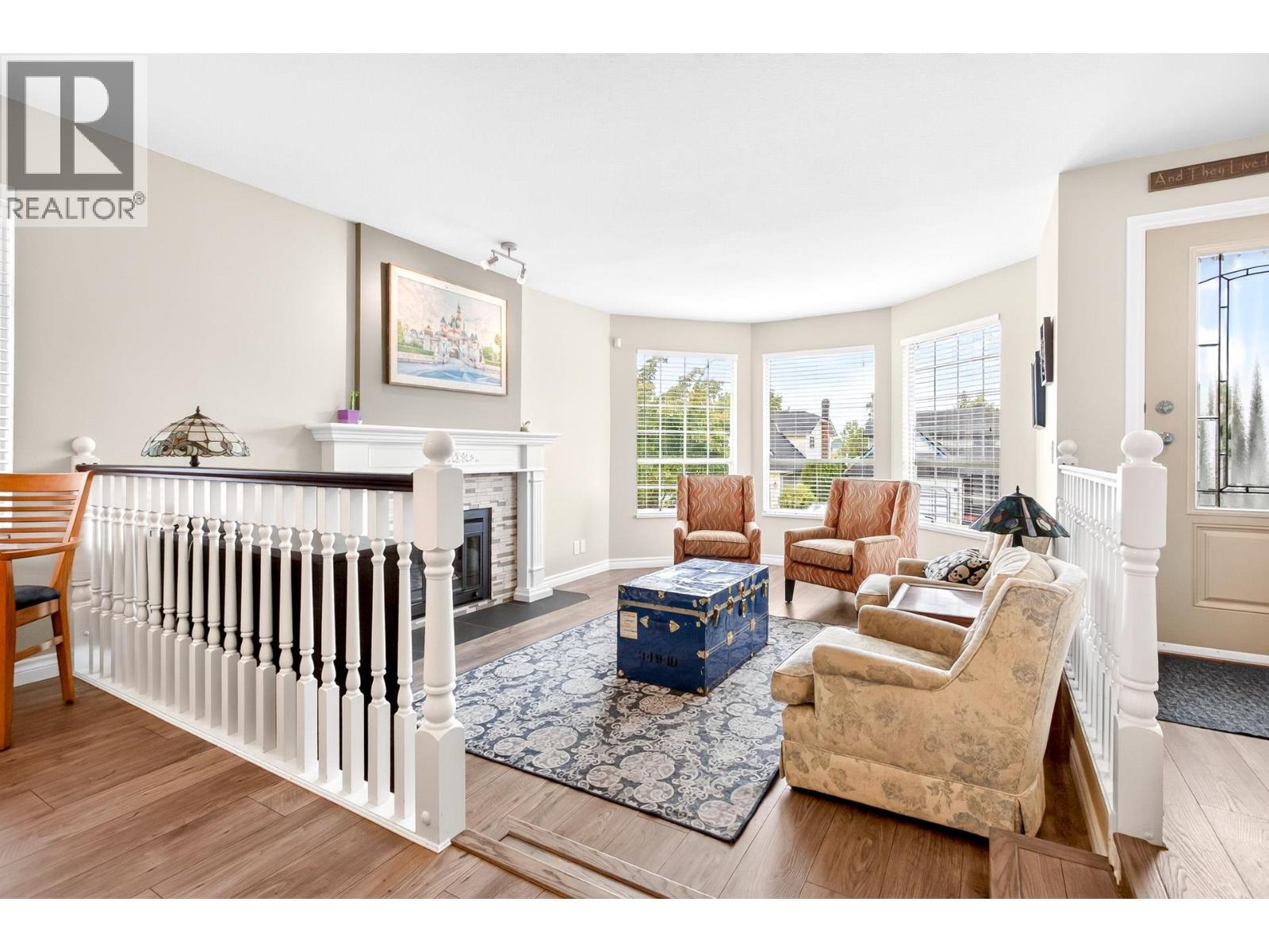2383 Colonial Drive, Port Coquitlam, British Columbia  V3C 5J6 - Photo 4 - R3143158