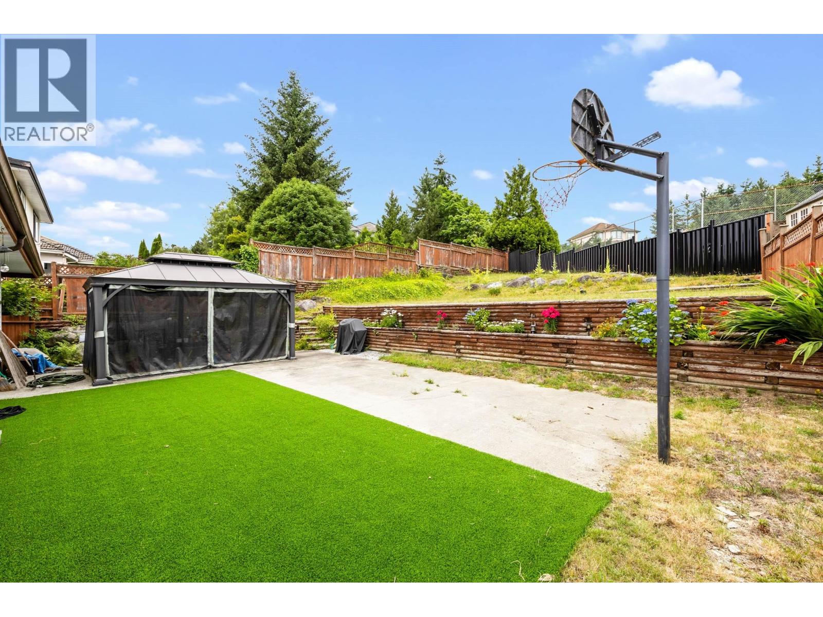 2635 Panorama Drive, Coquitlam, British Columbia  V3E 2W1 - Photo 28 - R3143421