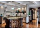 1128 Sunset Drive Unit# 1702, Kelowna, BC V1Y 9W7