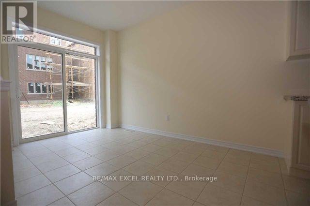 48 Falconridge Terrace, East Gwillimbury, Ontario  L9N 0R2 - Photo 7 - N13533990