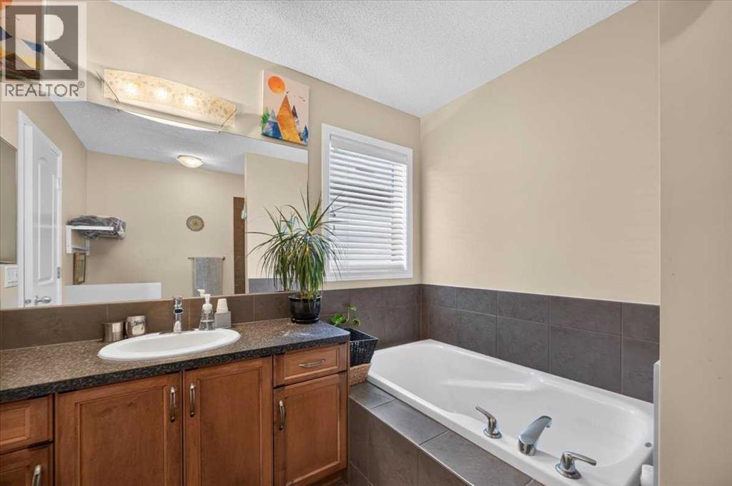 491 Copperpond Boulevard SE, Calgary, Alberta  T2Z 0Z5 - Photo 33 - A2326042