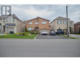 104 ALMORE AVENUE, Toronto, Ontario