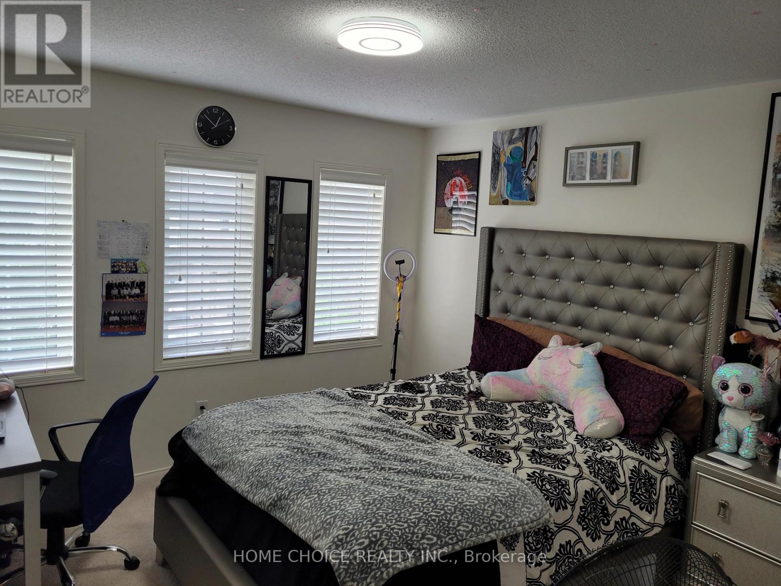 19 Headon Avenue, Ajax, Ontario  L1Z 0S7 - Photo 3 - E13535460