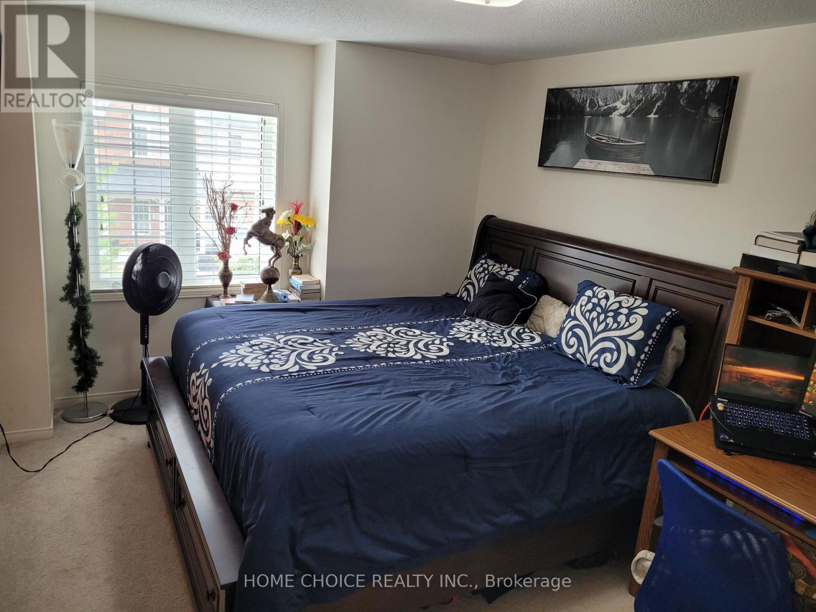 19 Headon Avenue, Ajax, Ontario  L1Z 0S7 - Photo 4 - E13535460