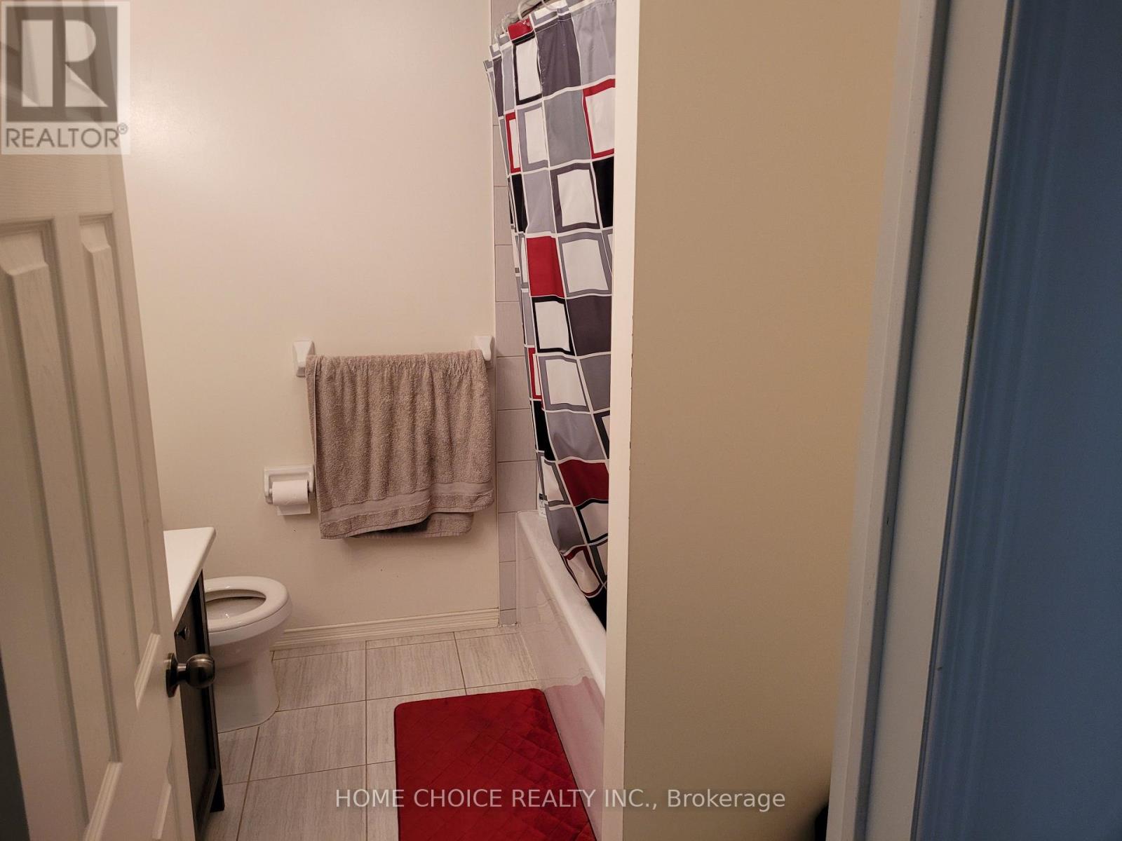 19 Headon Avenue, Ajax, Ontario  L1Z 0S7 - Photo 8 - E13535460