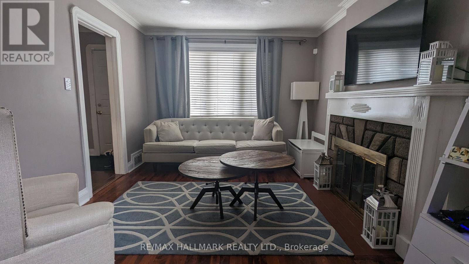 342 Whitmore Avenue, Toronto, Ontario  M6E 2N4 - Photo 2 - W13535414