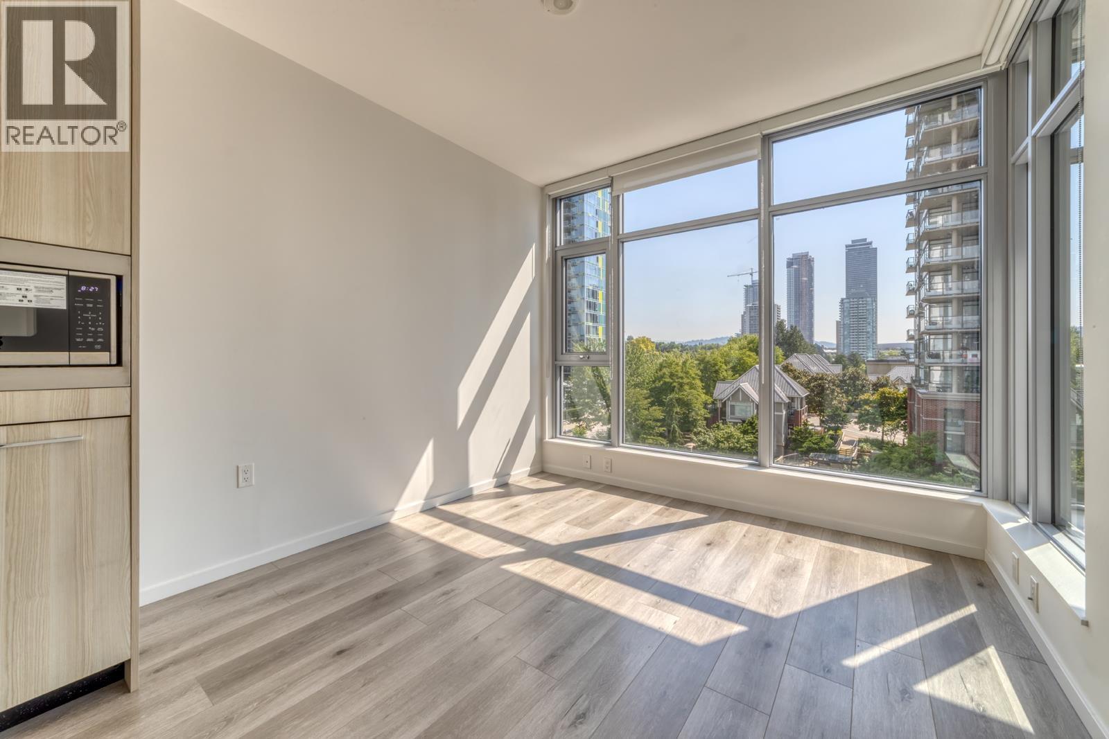 703 1888 Gilmore Avenue, Burnaby, British Columbia  V5C 0L2 - Photo 4 - R3143834