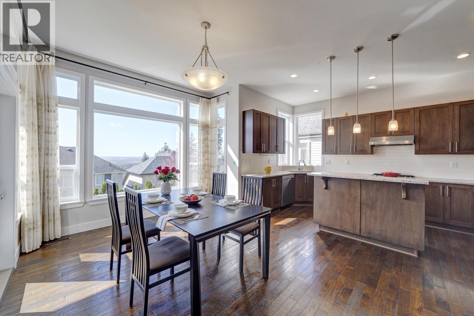 3470 Stephens Court, Coquitlam, British Columbia  V3E 0H8 - Photo 3 - R3143824