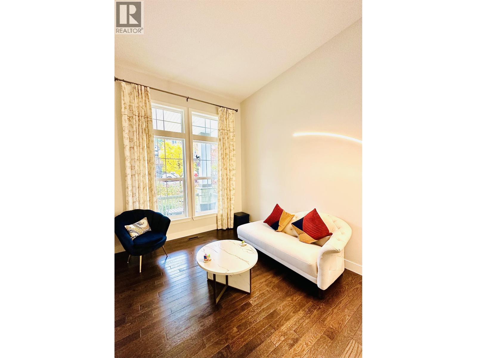 3470 Stephens Court, Coquitlam, British Columbia  V3E 0H8 - Photo 9 - R3143824