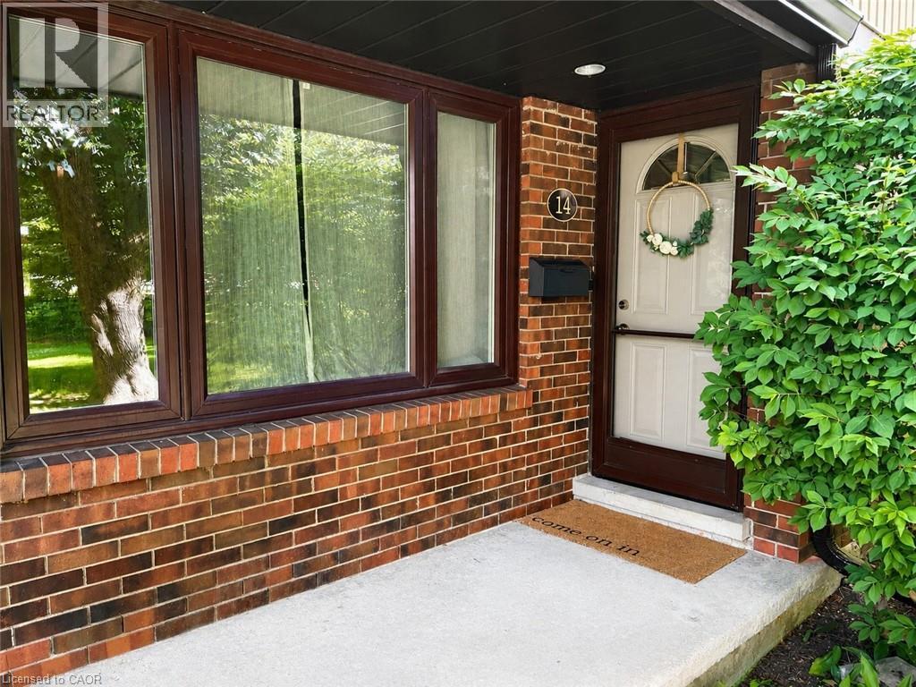 279 SANDOWNE Drive Unit# 14, Waterloo