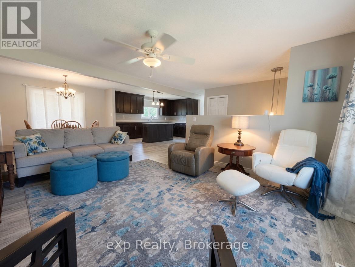 160 Westfall Crescent, West Grey, Ontario  N4N 3B9 - Photo 7 - X13535486