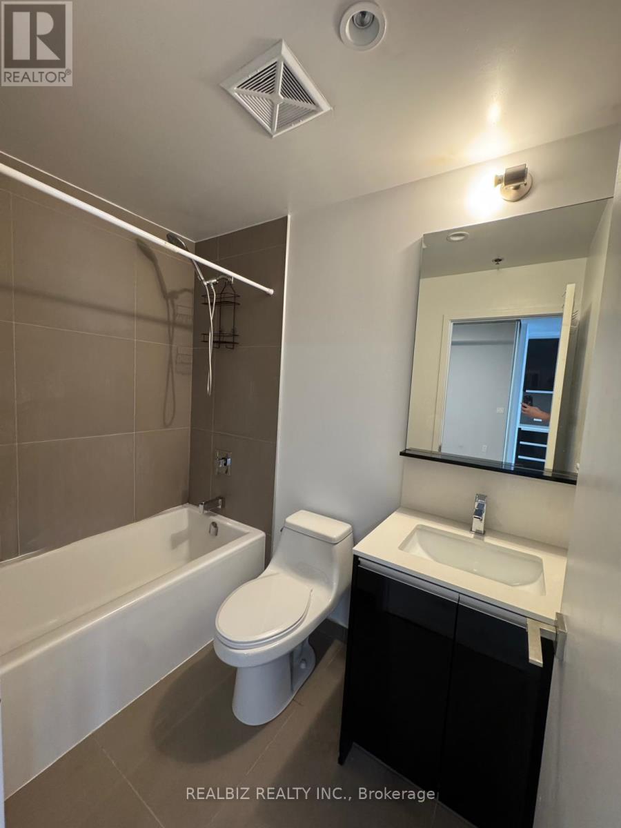 429 - 20 Minowan Miikan Lane, Toronto, Ontario  M6J 0E5 - Photo 8 - C13535488