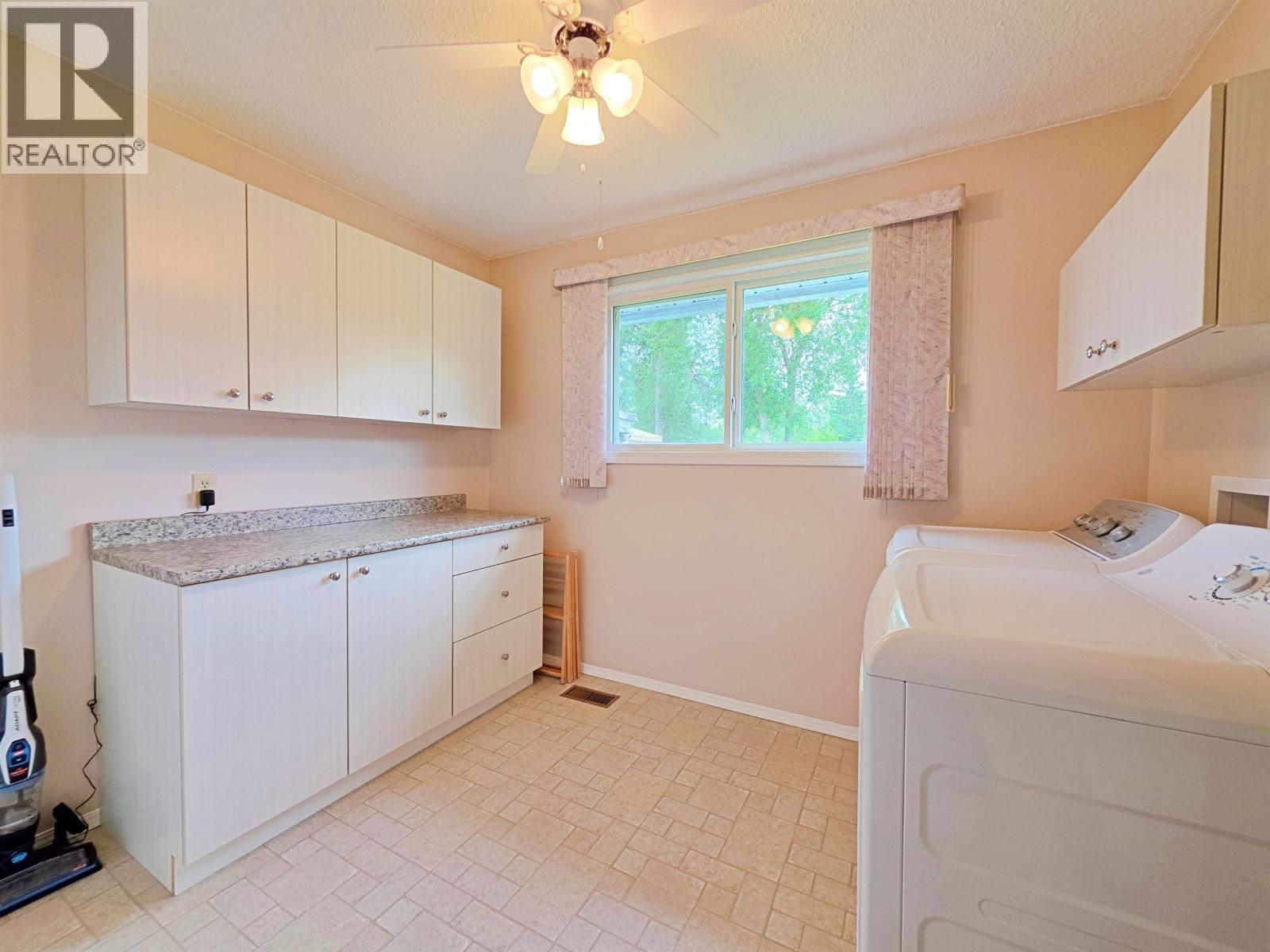 2165 Basalt Avenue, Quesnel, British Columbia  V2J 4N5 - Photo 16 - R3143855