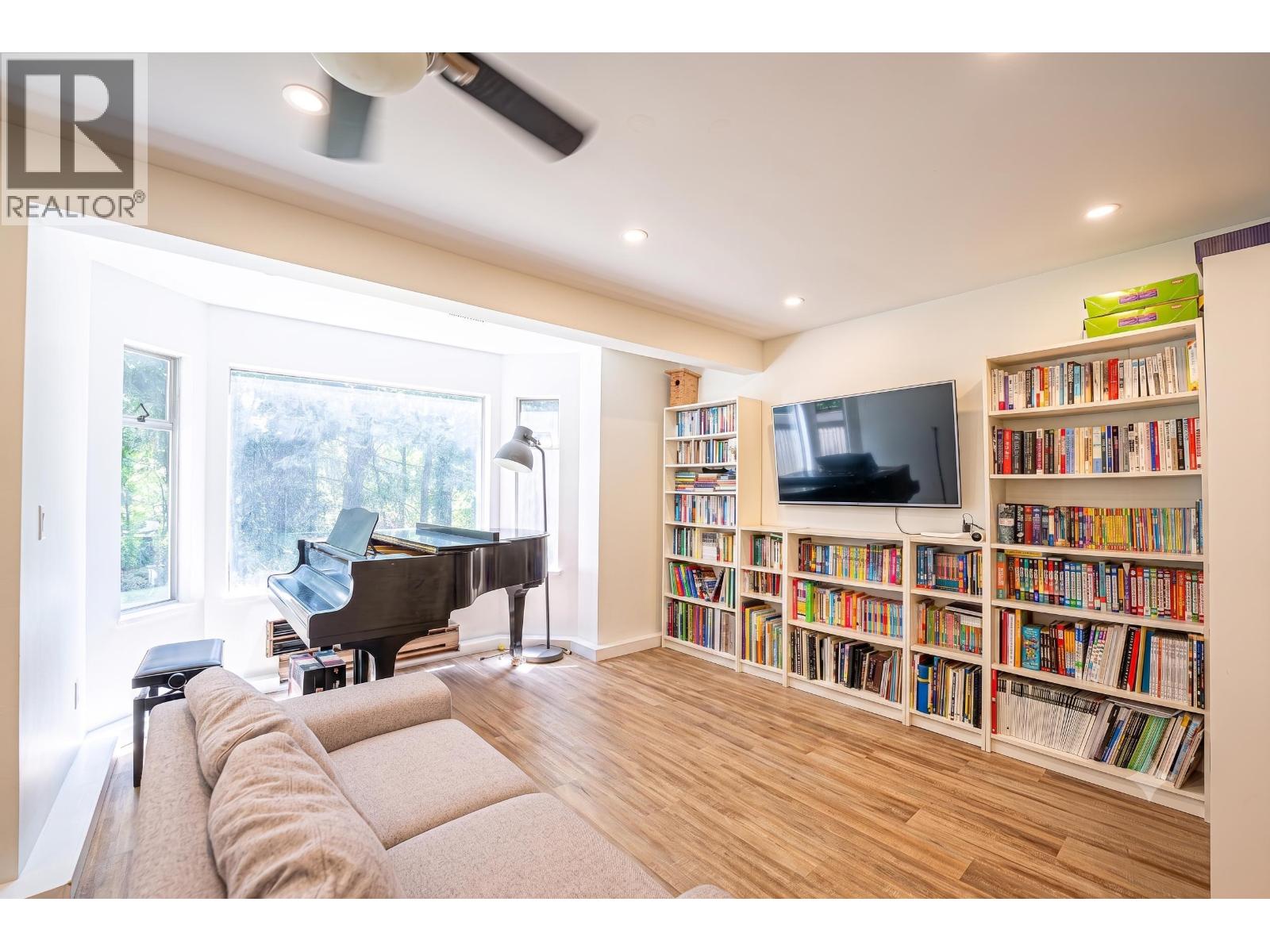 180 1140 Castle Crescent, Port Coquitlam, British Columbia  V3C 5R4 - Photo 29 - R3143781