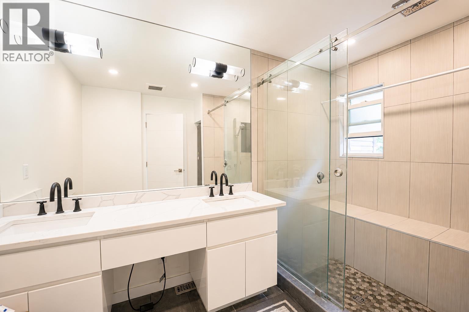 180 1140 Castle Crescent, Port Coquitlam, British Columbia  V3C 5R4 - Photo 23 - R3143781