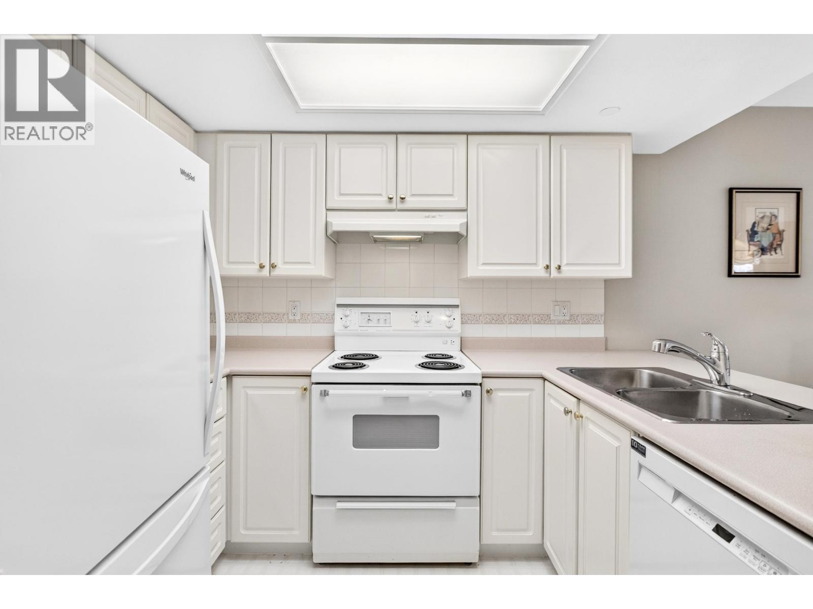310 2360 Wilson Avenue, Port Coquitlam, British Columbia  V3C 1Z6 - Photo 8 - R3143685
