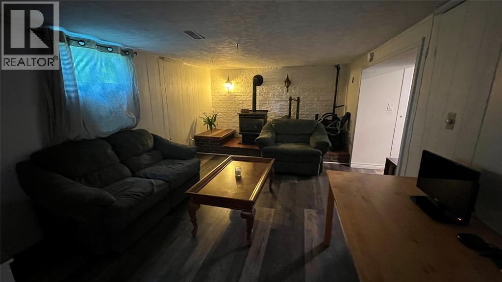 964 Champlain Street Unit# (Lower Apt.), Sarnia photo 5