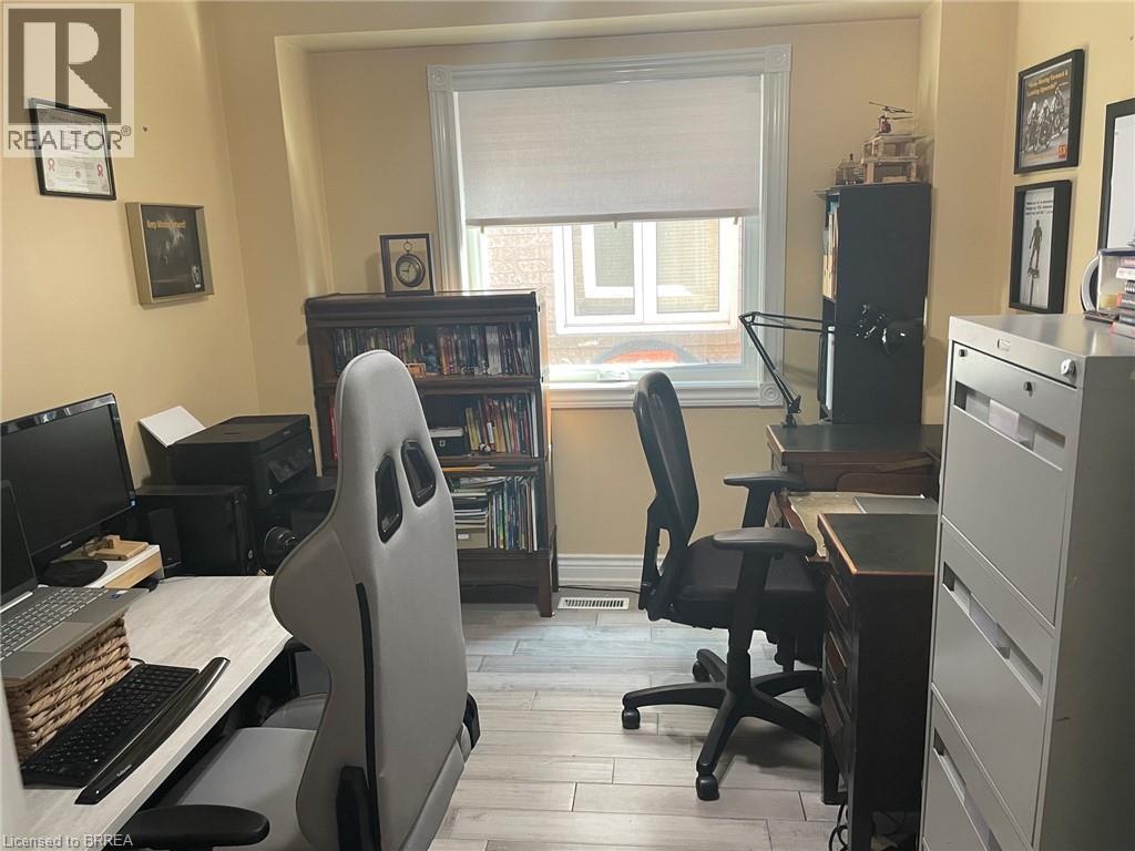 30 Hollybush Street, Brampton, Ontario  L6R 1A5 - Photo 3 - 40841222