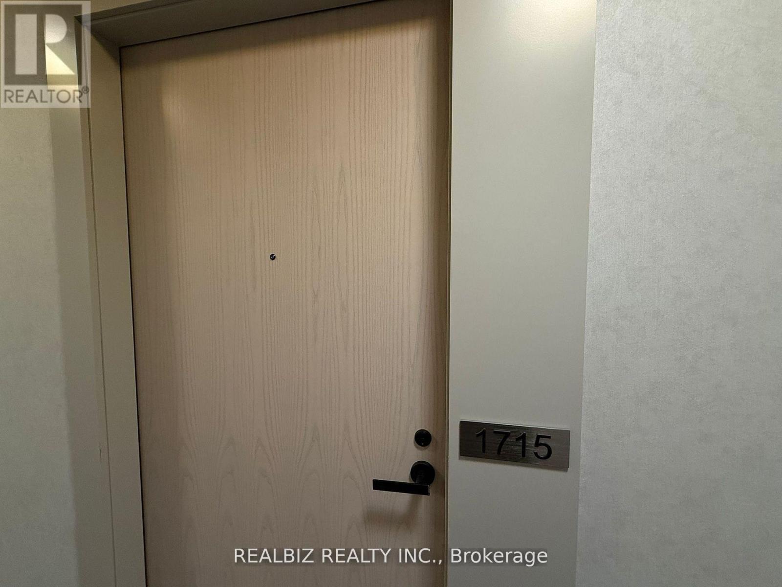 1715 - 28 Interchange Way, Vaughan, Ontario  L4K 0P8 - Photo 2 - N13534760