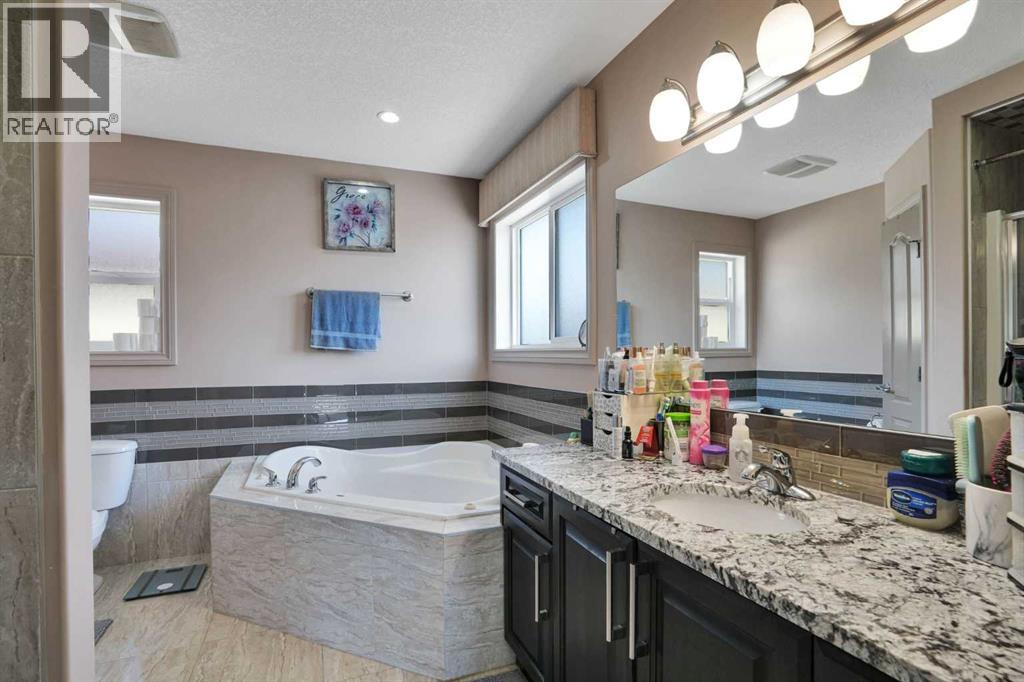 332 Saddlemont Boulevard NE, Calgary, Alberta  T3J 0B4 - Photo 22 - A2327212