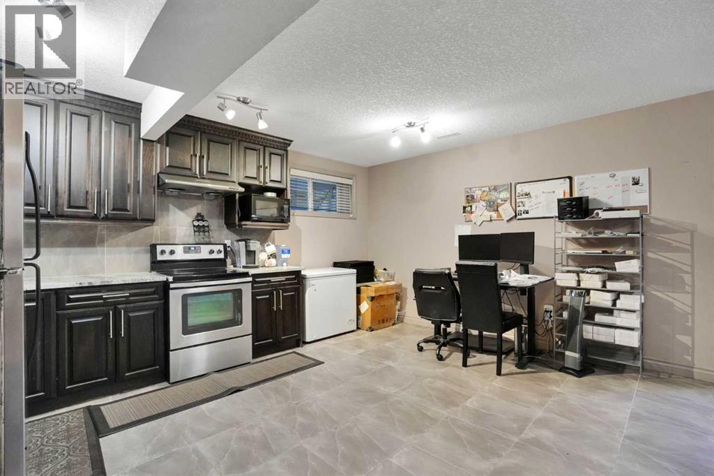 332 Saddlemont Boulevard NE, Calgary, Alberta  T3J 0B4 - Photo 37 - A2327212