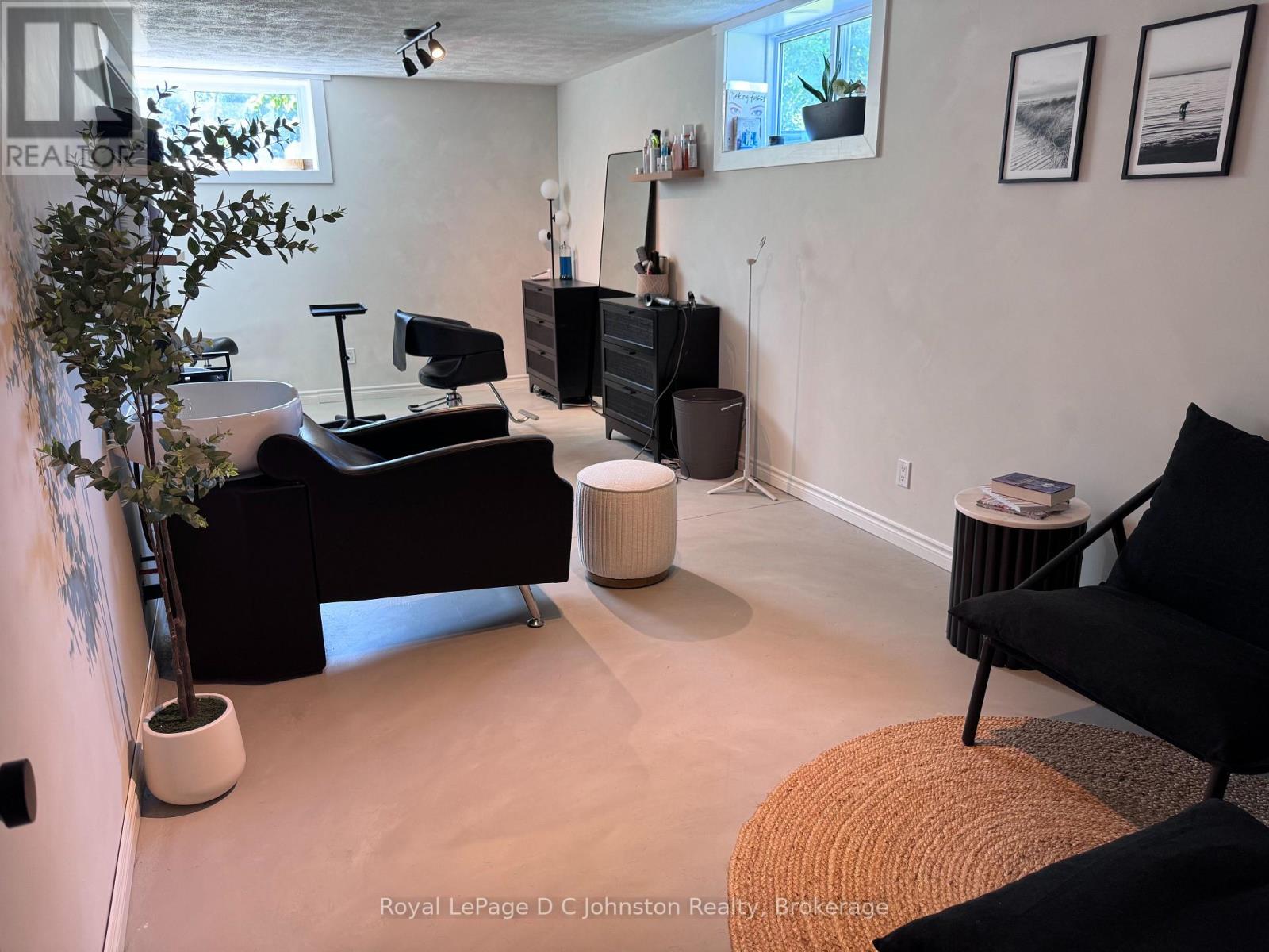 214 Emerald Drive S, Saugeen Shores, Ontario  N0H 2L0 - Photo 21 - X13524130