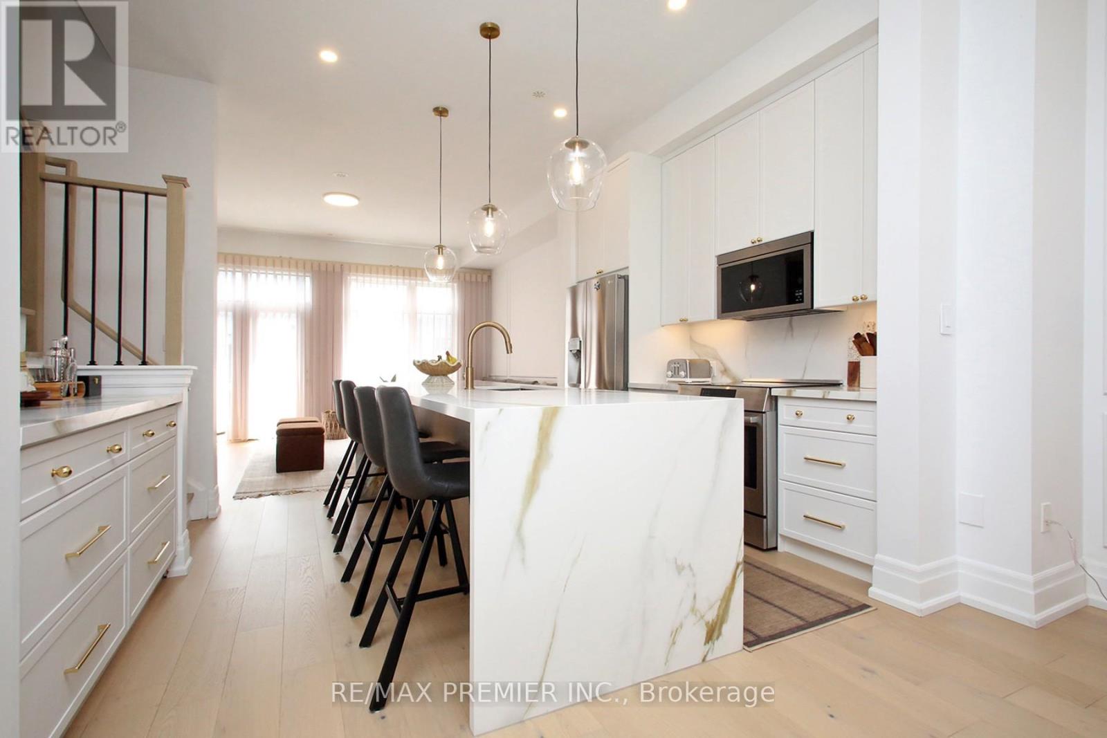 187 Lebovic Campus Drive, Vaughan, Ontario  L6A 5A1 - Photo 11 - N13534594