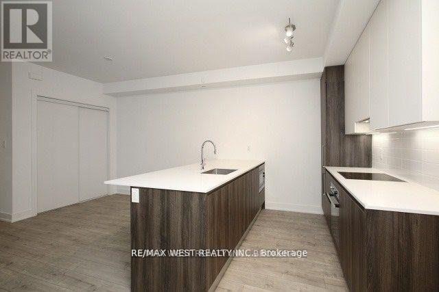 17 - 66 Longbranch Avenue, Toronto, Ontario M8W 3J4 - Photo 8 - W13535574