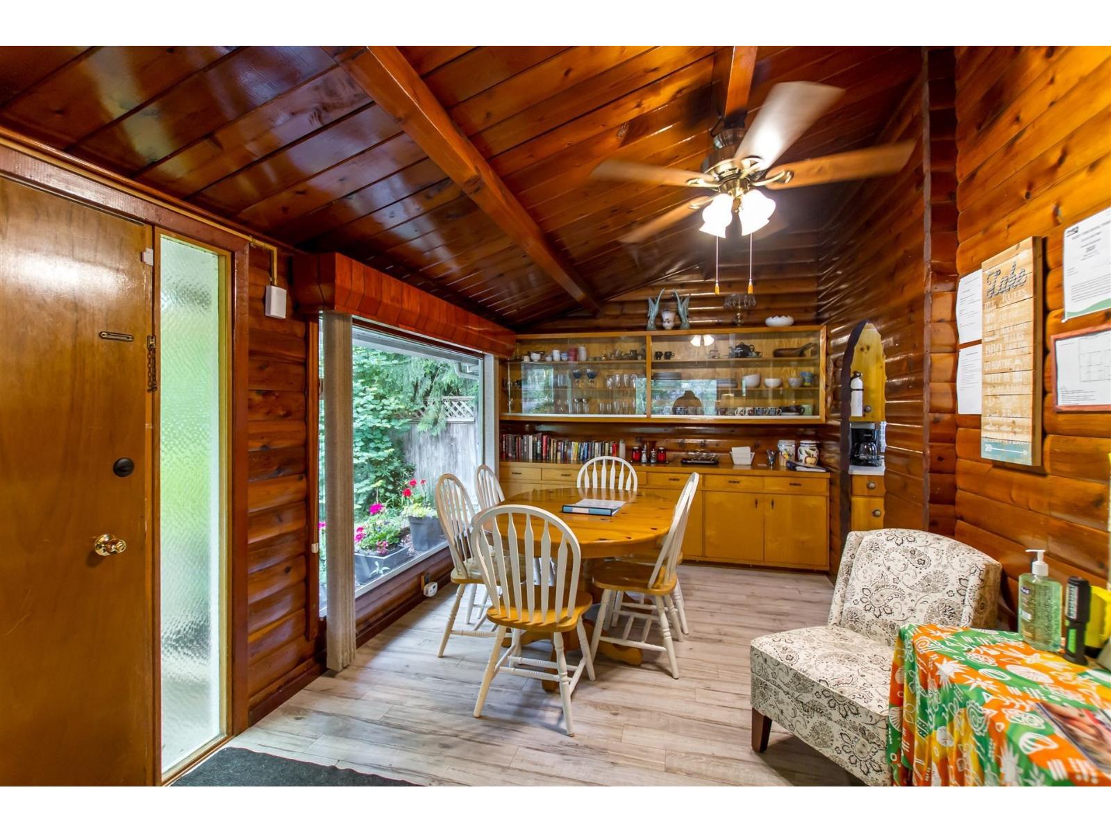 542 Park Drive, Cultus Lake North, Cultus Lake, British Columbia  V2R 4Z8 - Photo 3 - R3143761