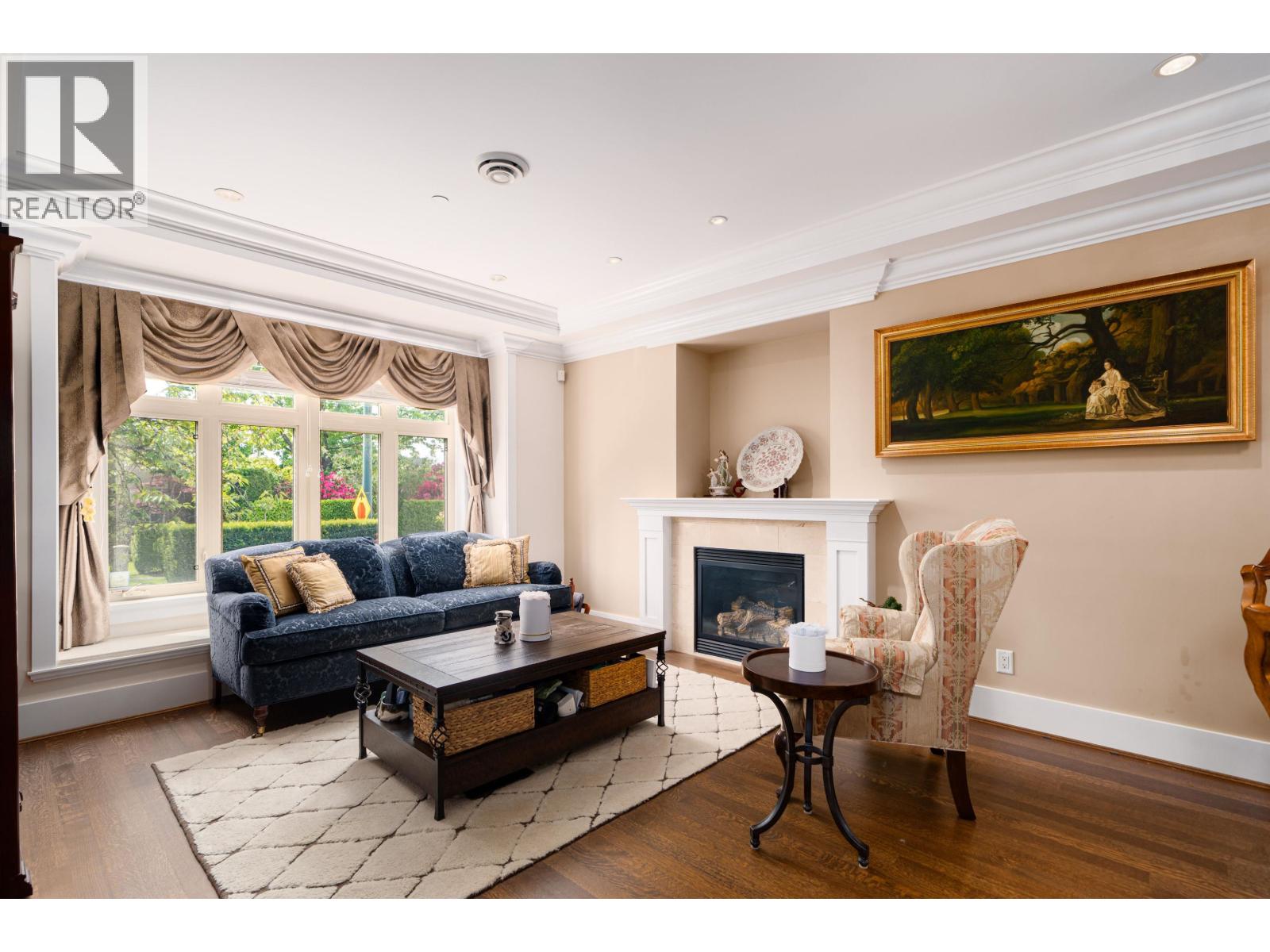 1683 W 64th Avenue, Vancouver, British Columbia  V6P 2P2 - Photo 2 - R3077372