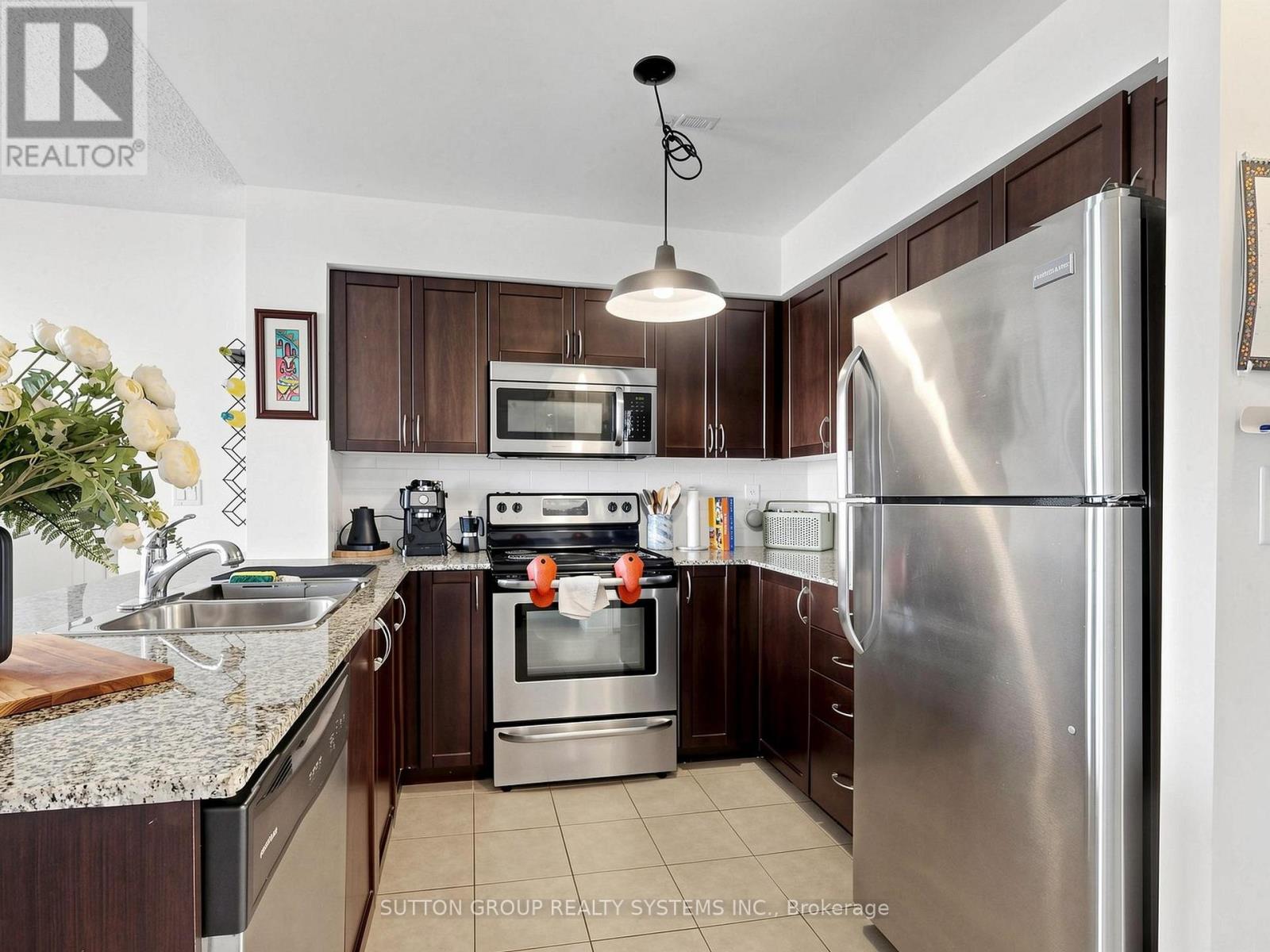 714 - 812 Lansdowne Avenue, Toronto, Ontario M6H 4K5 - Photo 17 - W13535610