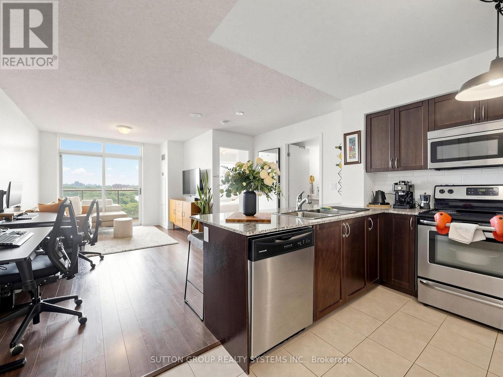 714 - 812 Lansdowne Avenue, Toronto, Ontario M6H 4K5 - Photo 19 - W13535610
