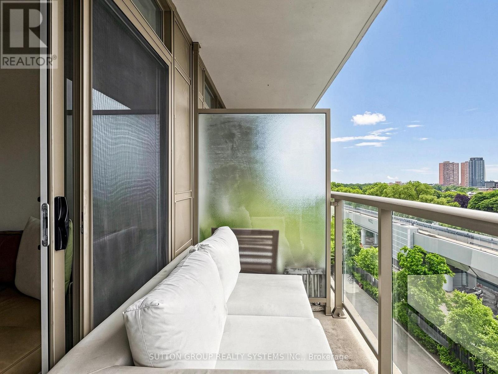 714 - 812 Lansdowne Avenue, Toronto, Ontario M6H 4K5 - Photo 27 - W13535610